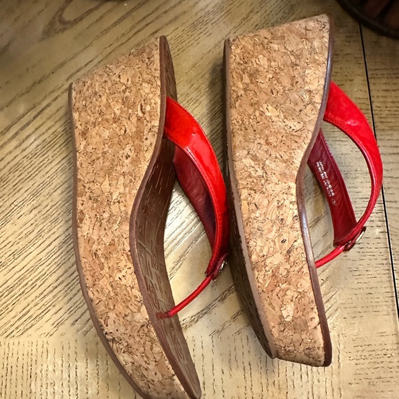 NWOT Tory Burch Suzy Cork Wedge sandals. Never won!! - Picture 7 of 10